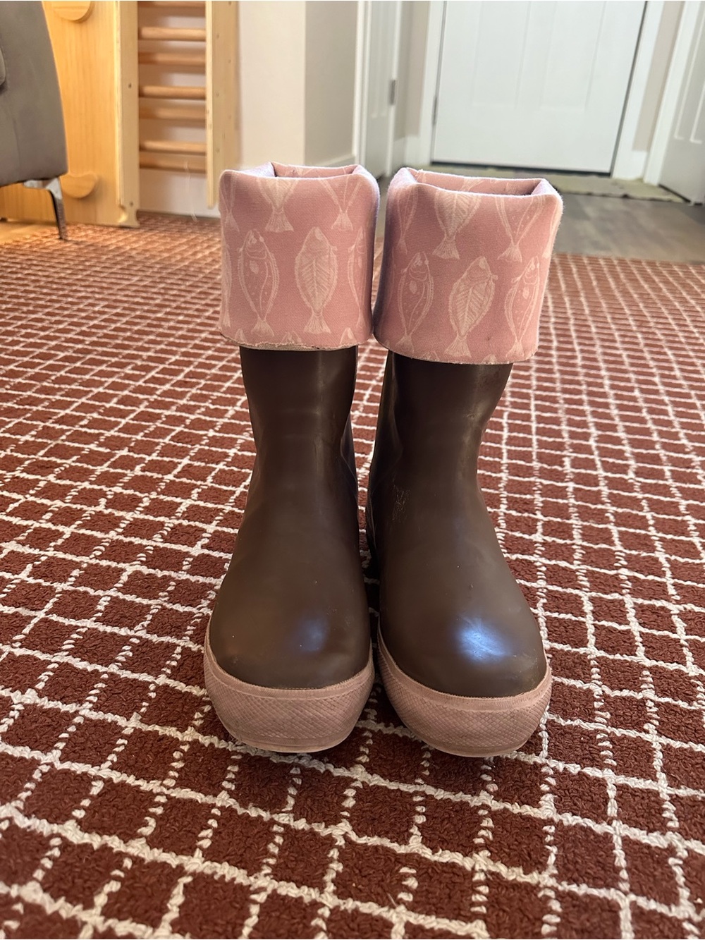 Women's xtratuf x salmon sisters Rain Boots with Pink halibut Cuff